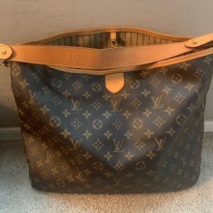 Louis Vuitton delightful MM